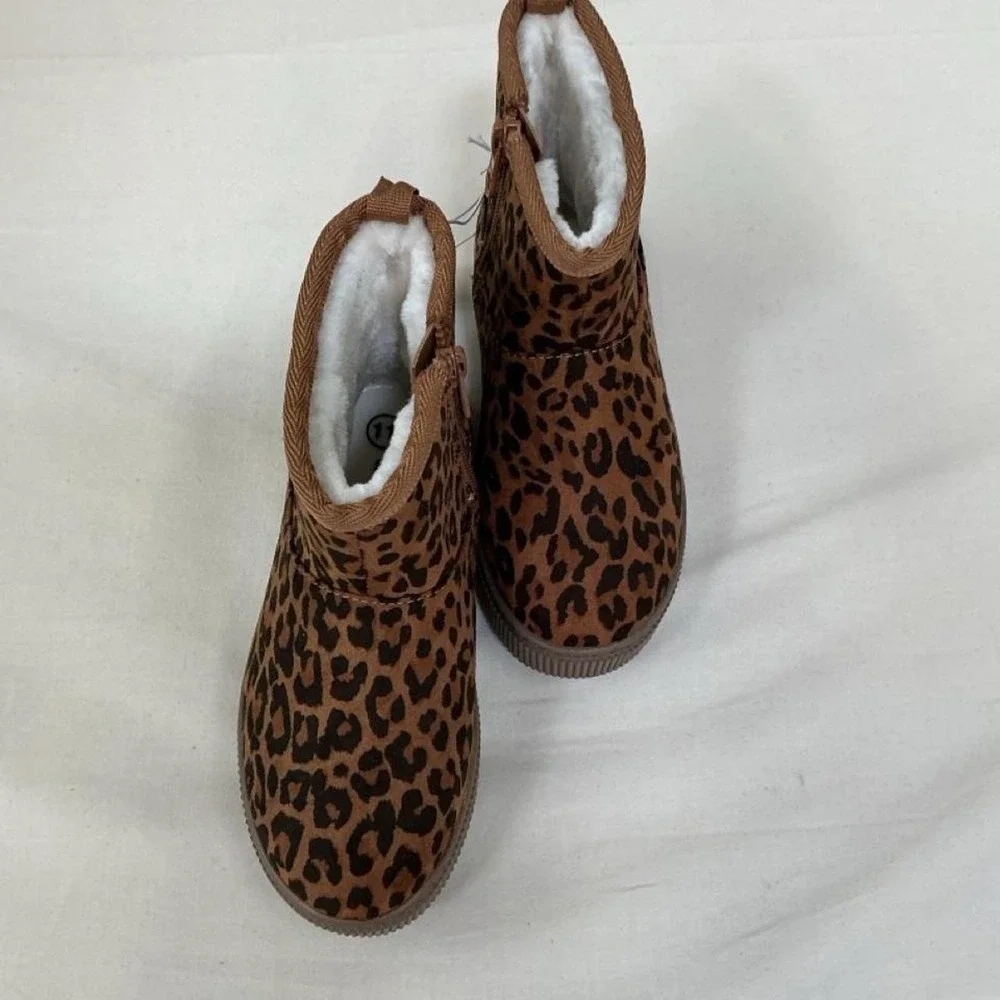 Brand new with tags Cat & Jack kids leopard print ankle boots in‎ size 11.